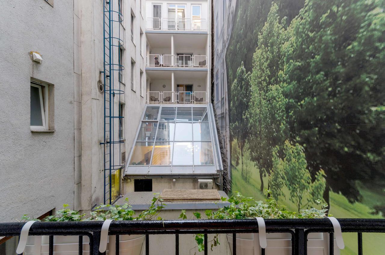 Okra Apartment Budapest Exteriör bild
