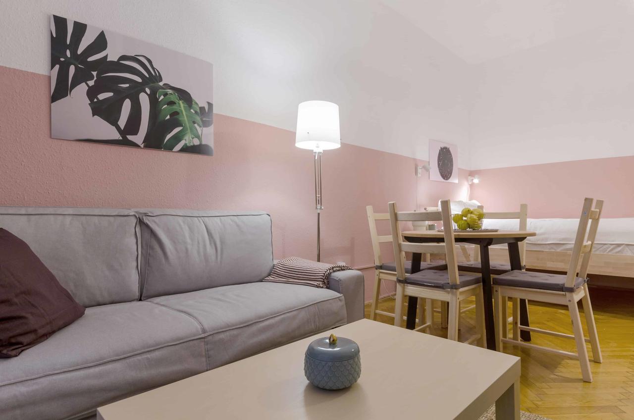 Okra Apartment Budapest Exteriör bild